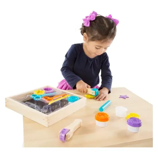 Melissa & Doug Clay Play Activity Set - With Sculpting Tools and 8 Tubs of Modeling image {3}