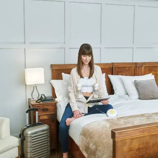 Medela Swing Maxi Double Electric Breast Pump image {7}