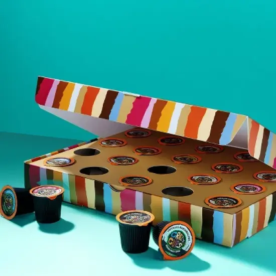 Crazy Cups Decaf Deluxe Flavored Coffee Pods Gift Box image {3}