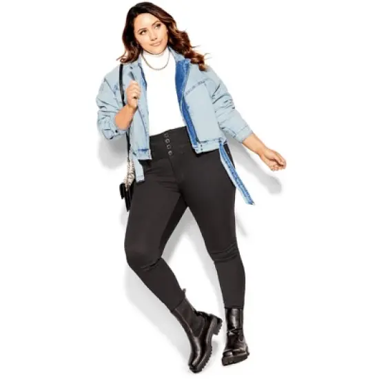 Women's Plus Size  Retro Denim Jacket - light wash | CITY CHIC image {3}