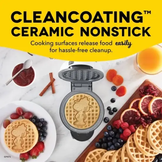 Peanuts x Dash Snoopy MultiMaker Mini Waffle Maker System 4 Plates image {5}