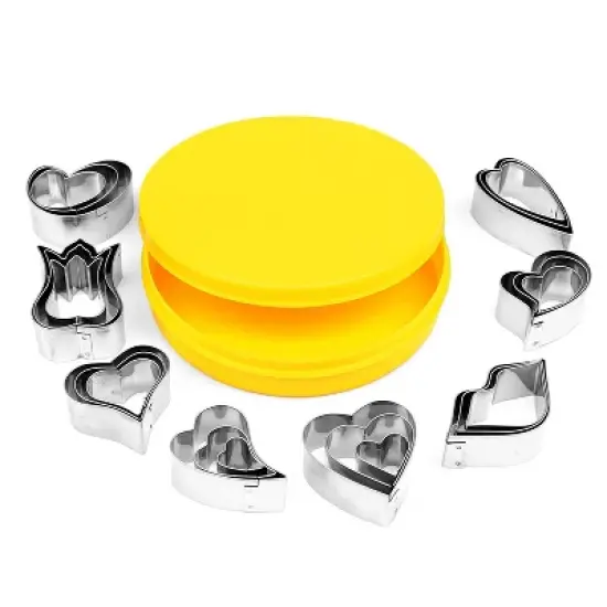 O'Creme Mini Heart Cookie Cutter, Stainless Steel, Set of 24 Pcs image {1}