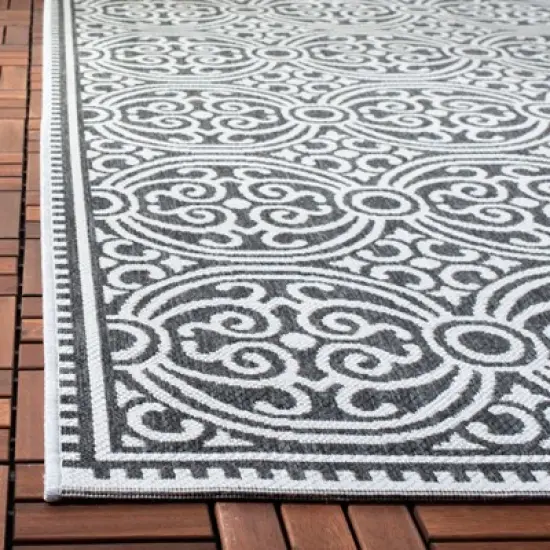 Vita Outdoor Rug - Safavieh image {1}