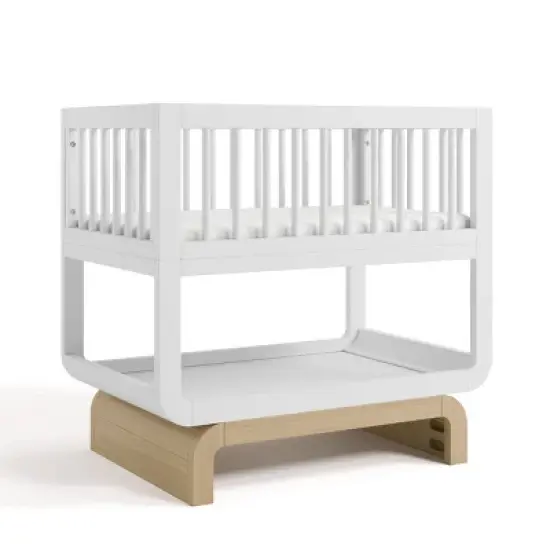 Storkcraft Santorini Convertible Bassinet and Toy Box image {13}