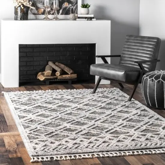 nuLOOM Ansley Moroccan Lattice Tassel Area Rug image {1}