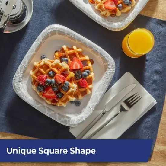 Hefty Extra Deep Square Disposable Plates 8.5" - 40ct image {3}