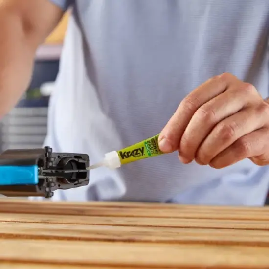 Krazy Glue Maximum Bond Gel Precision Tip Super Glue 4g: Fast Drying, Clear, Works on Metal, Wood, Plastic, Ceramics image {4}