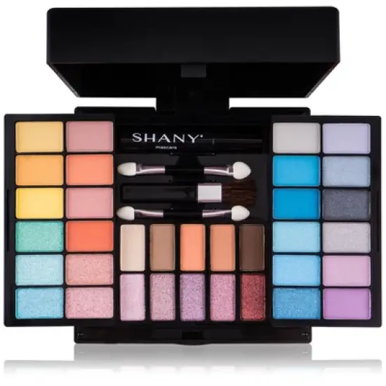SHANY Timeless Beauty Makeup Kit image {8}
