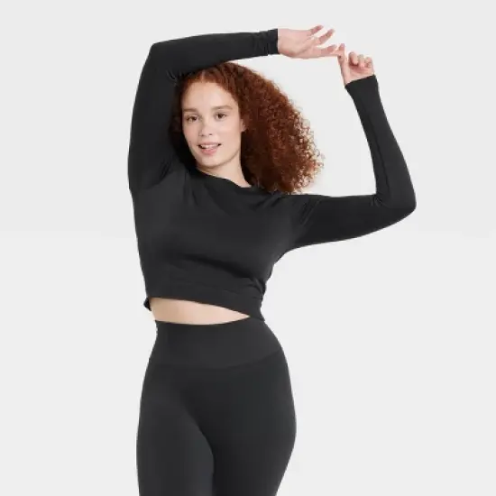 Women's Seamless Long Sleeve Crop Top - All in Motion&trade; image {2}