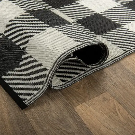 World Rug Gallery Buffalo Plaid Reversible Plastic Outdoor Rugs image {4}