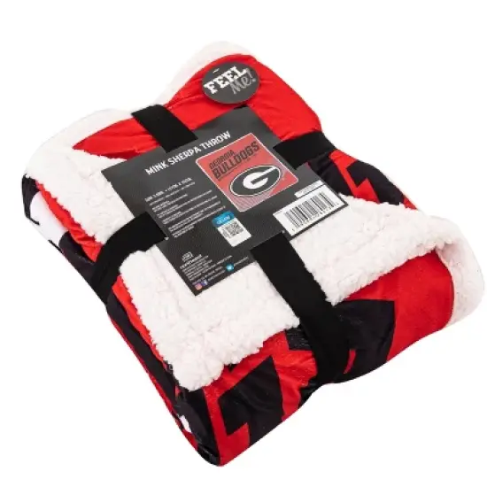 NCAA Georgia Bulldogs New School Mink Sherpa Throw Blanket image {3}