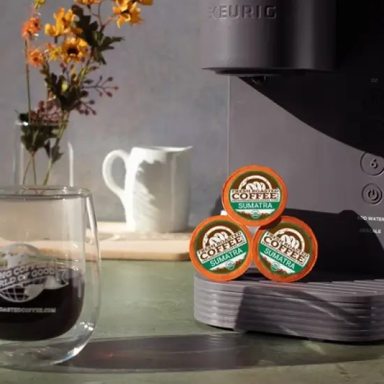 Fresh Roasted Coffee - 48 CT Organic Sumatran Medium Roast Single Serve Pods image {3}