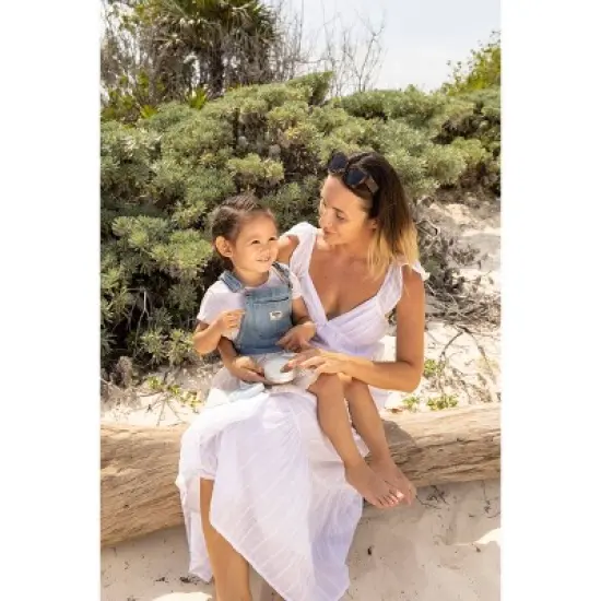 Raw Elements Baby + Kids Mineral Sunscreen Tin - SPF 30+ - 3oz image {5}