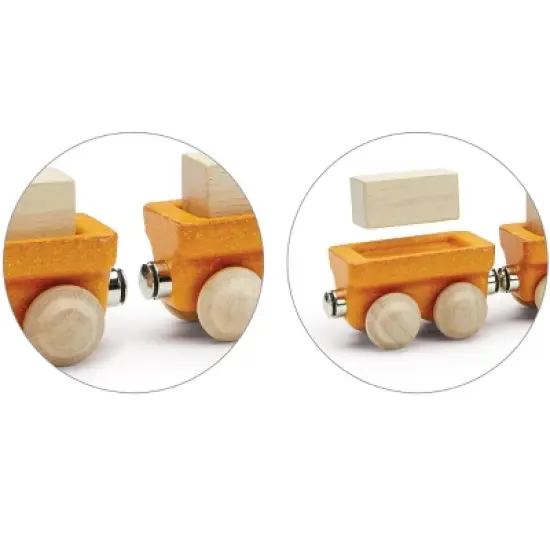 Plantoys| Cargo Train image {1}