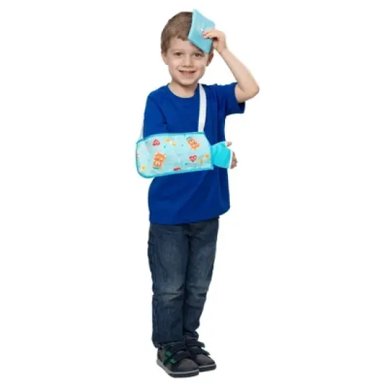 Melissa & Doug Get Well First Aid Kit Play Set image {7}