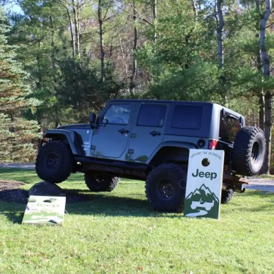 Jeep Mountain Cornhole Toss Game with 8 Bean Bags image {5}