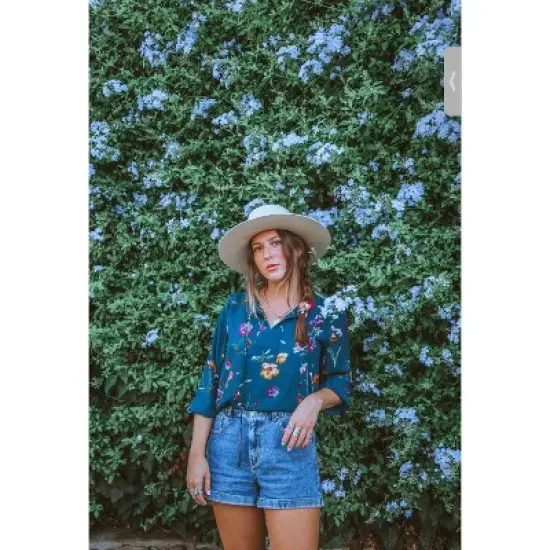 WEST K Women's Sophia Three Quarter Sleeve Blouse image {4}