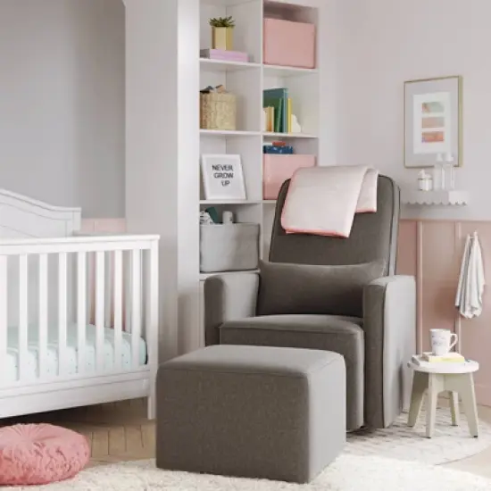 Sweet & Simple Nursery Room - Cloud Island&trade; image {1}
