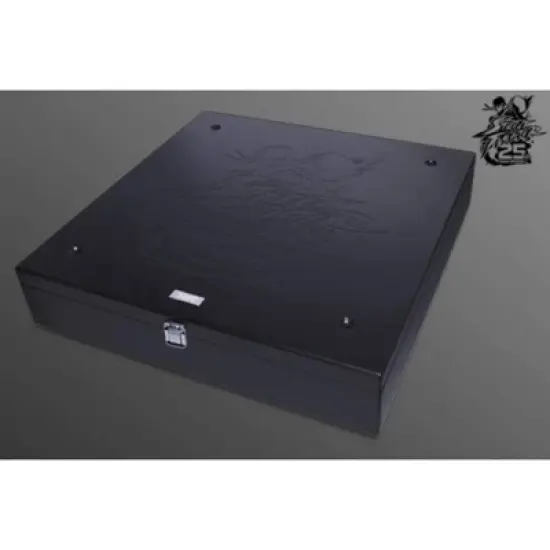 UCC Distributing Street Fighter 25th Anniversary Resin Chess Set w/ Game Board image {2}