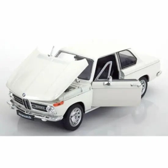 BMW 2002 ti Cream 1/24 Diecast Model Car by Welly image {2}