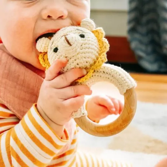 embe Animal Wooden Rattle image {5}