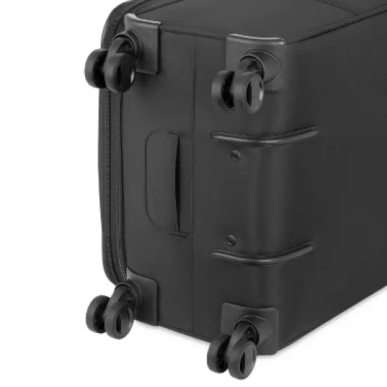 SWISSGEAR Zurich Softside Medium Checked Suitcase image {10}