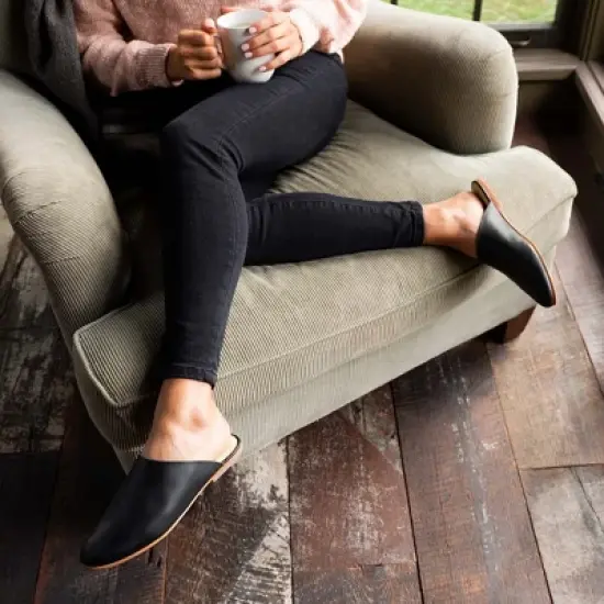 Nisolo Sustainable Women's Lima Slip On image {8}