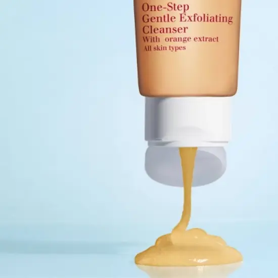 Clarins One-Step Gentle Exfoliating Cleanser with Orange Extract - 4.4oz - Ulta Beauty image {4}