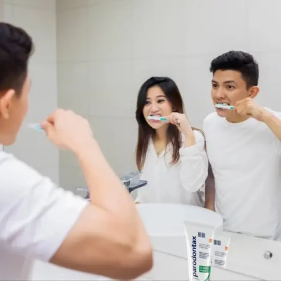 Parodontax Clean Mint Daily Fluoride Anticavity and Antigingivitis Toothpaste - 3.4oz/3pk image {2}