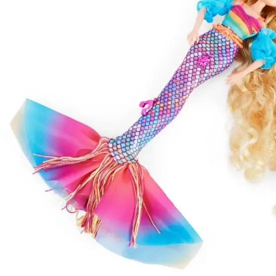 Mermaid High Finly Fashion Doll image {7}