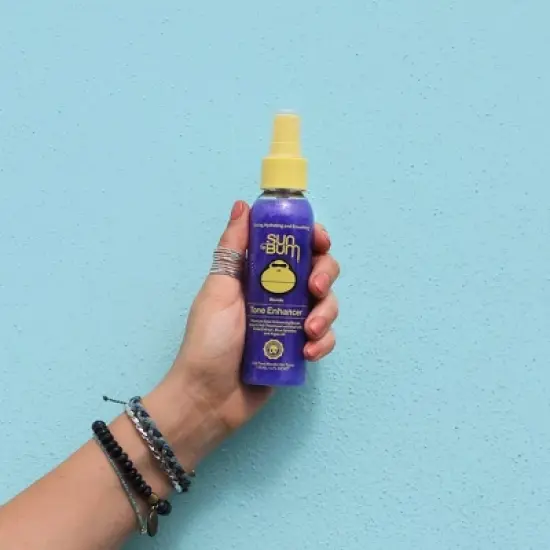 Sun Bum Blonde Tone Enhancer Leave In Spray - 4 fl oz image {3}