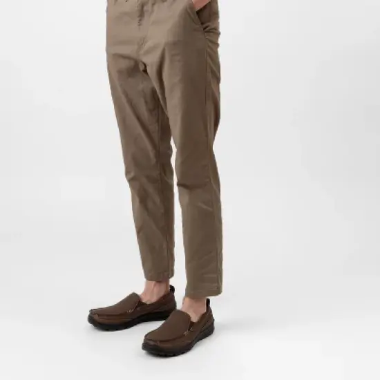 Deer Stags Men's Everest Comfort Slip-on Loafer image {8}