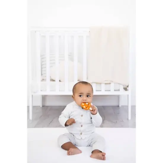 Pearhead Mushroom Silicone Teether image {3}