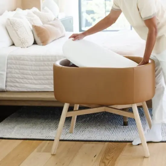 Babyletto x GATHRE Capsule Bassinet image {3}