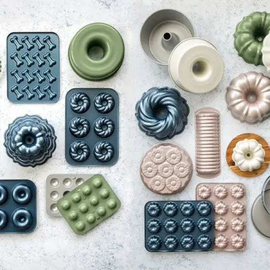 Nordic Ware Cinnamon Bread & Almond Loaf Pan image {4}