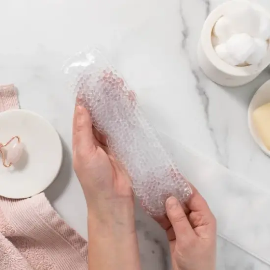 Lansinoh Hot and Cold Pads for Postpartum Essentials - 2ct image {4}