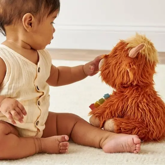 Itzy Ritzy Sweetie Snuggle Plush Stuffed Animal - Highland Cow image {7}