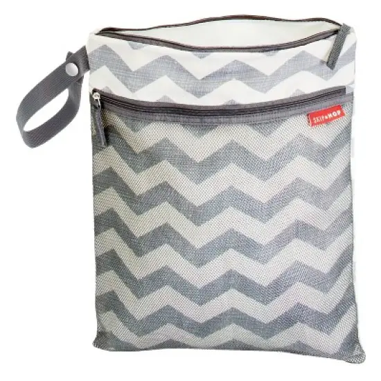 Skip Hop Grab and Go Wet/Dry Bag - Chevron image {1}