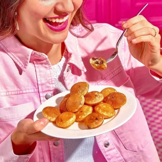 Belgian Boys Bite-sized Chocolate Chip Pancakes - 9.6oz image {3}