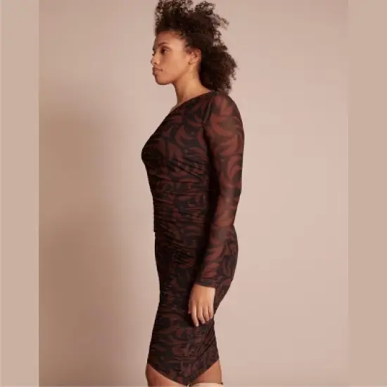 11 Honor&eacute; Collection Women's Ruched Midi Dress image {5}