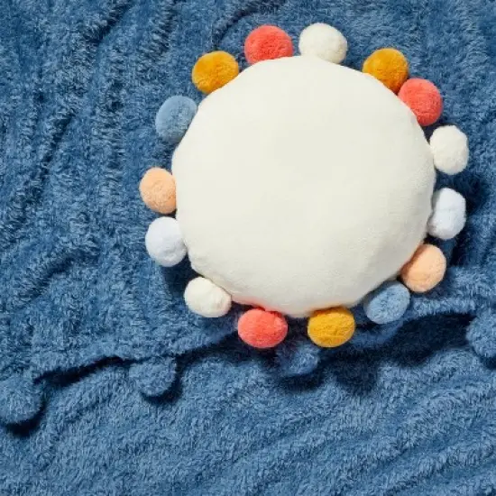 Holiday Gift Kids' Pillow and Throw Set Green - Pillowfort&trade; image {2}