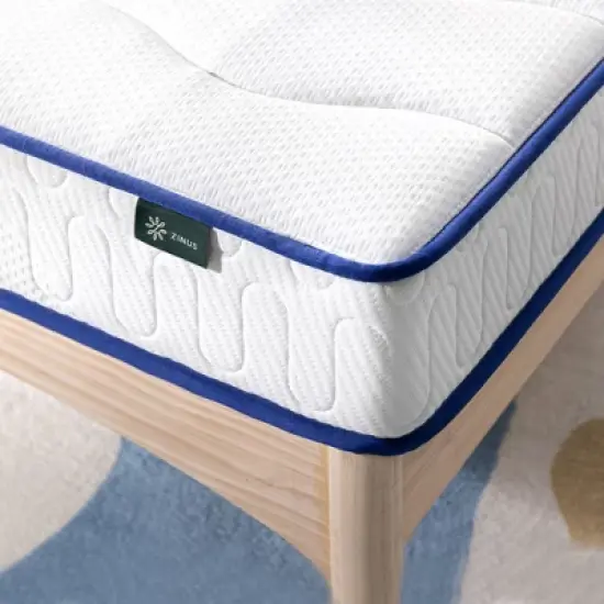 Zinus Essential 6" Innerspring Mattress image {2}