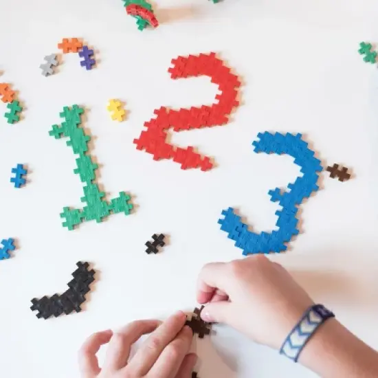 Plus-Plus Basic Set - 1200 Piece - STEM Building Set image {3}