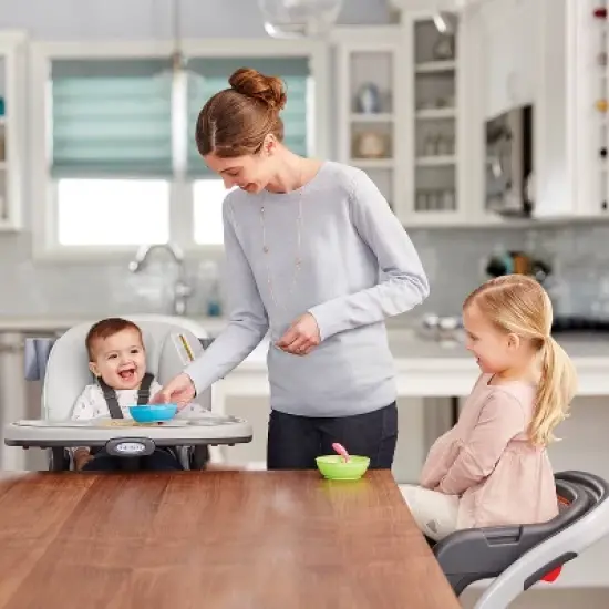 Graco Blossom 6-in-1 Seating System Convertible High Chair - Studio image {2}