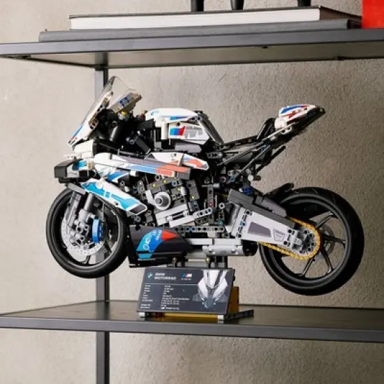 LEGO Technic BMW M 1000 RR Motorcycle Model Kit 42130 image {5}