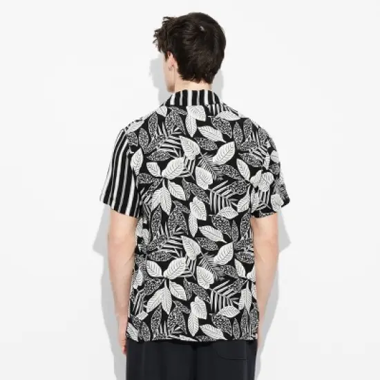 Men's Short Sleeve Resort Shirt - Original Use&trade; image {2}