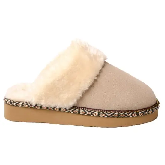 Minnetonka Women's Cerise Slide Slipper image {2}