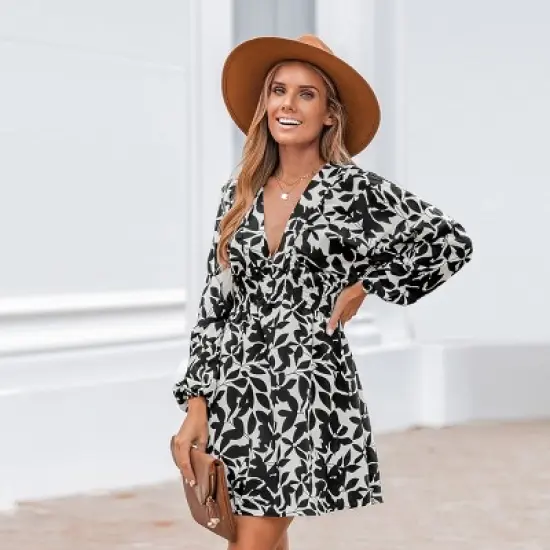 Women's Floral Print V-Neck Smocked Mini Dress - Cupshe image {2}