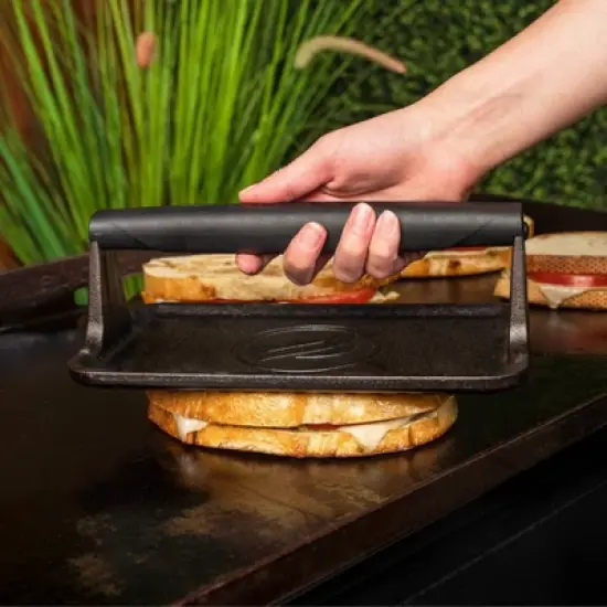 Blackstone Medium Griddle Press with Cast Iron Handle - Black: Heavy-Gauge, Outdoor Cooking Tool, Heat-Resistant image {3}