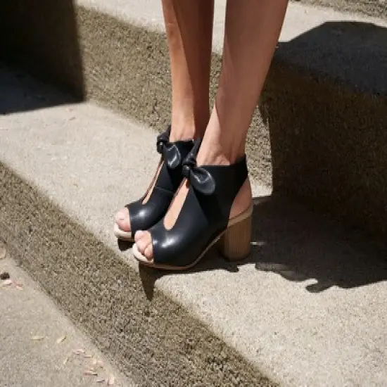 GC Shoes Kimora Bow-Tie Cut Out Block Heel Sandals image {6}